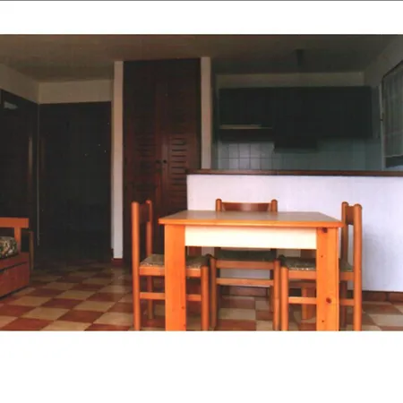 Apartment Majori Rena Majore